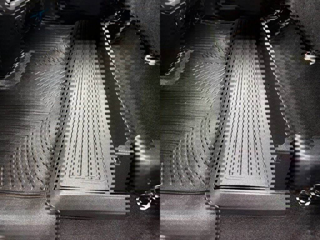 Certified 2024 Ford F150 Lariat w/ Equipment Group 502A High image 41