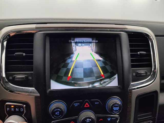 Used 2017 RAM 1500 Laramie w/ Convenience Group AWD/4WD image 4