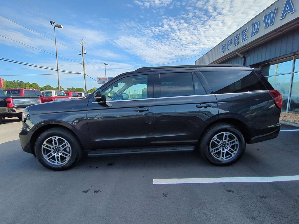 Certified 2025 Ford Expedition Active RWD image 10
