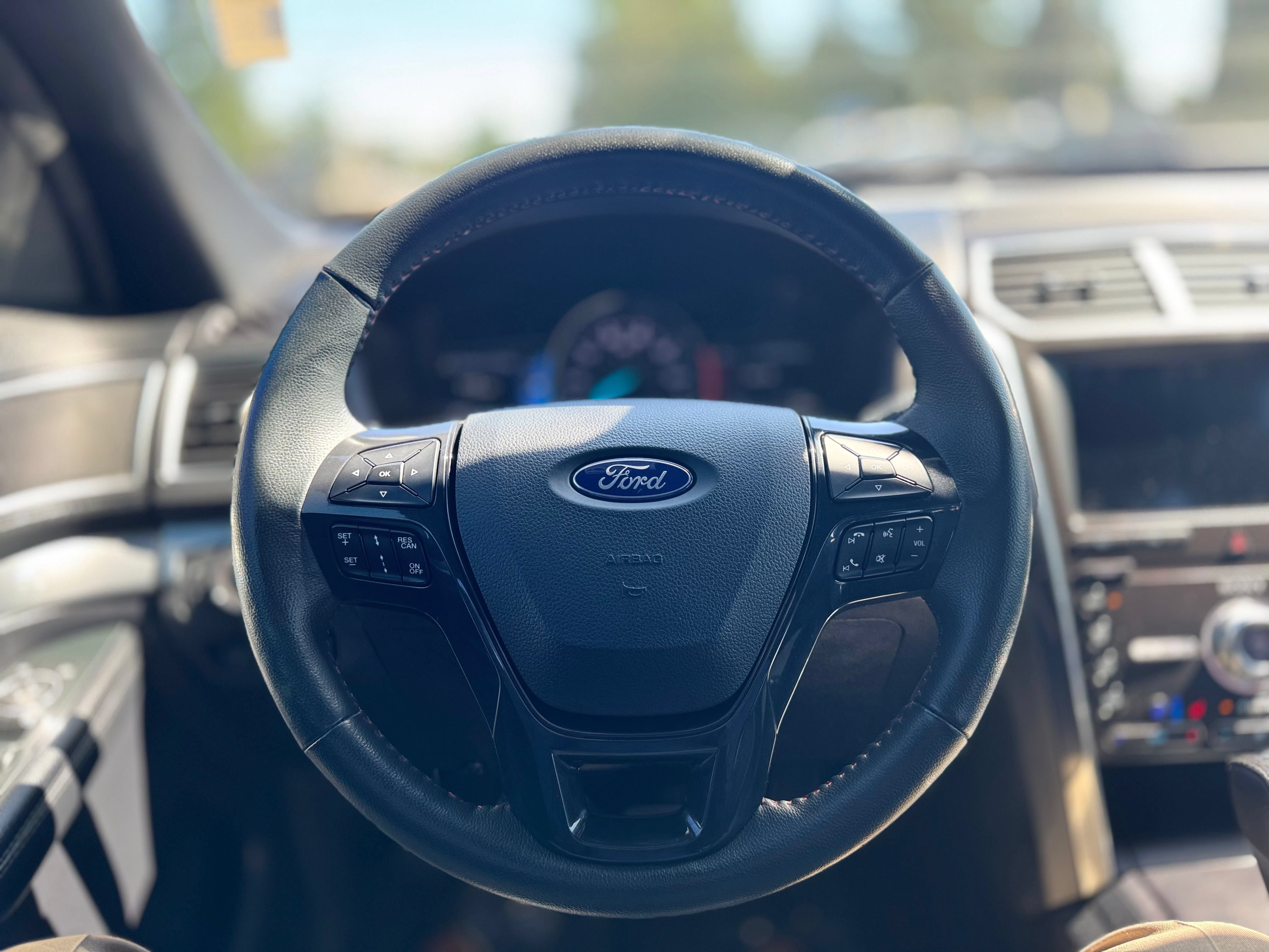 Certified 2019 Ford Explorer Sport w/ Equipment Group 401A AWD/4WD image 44