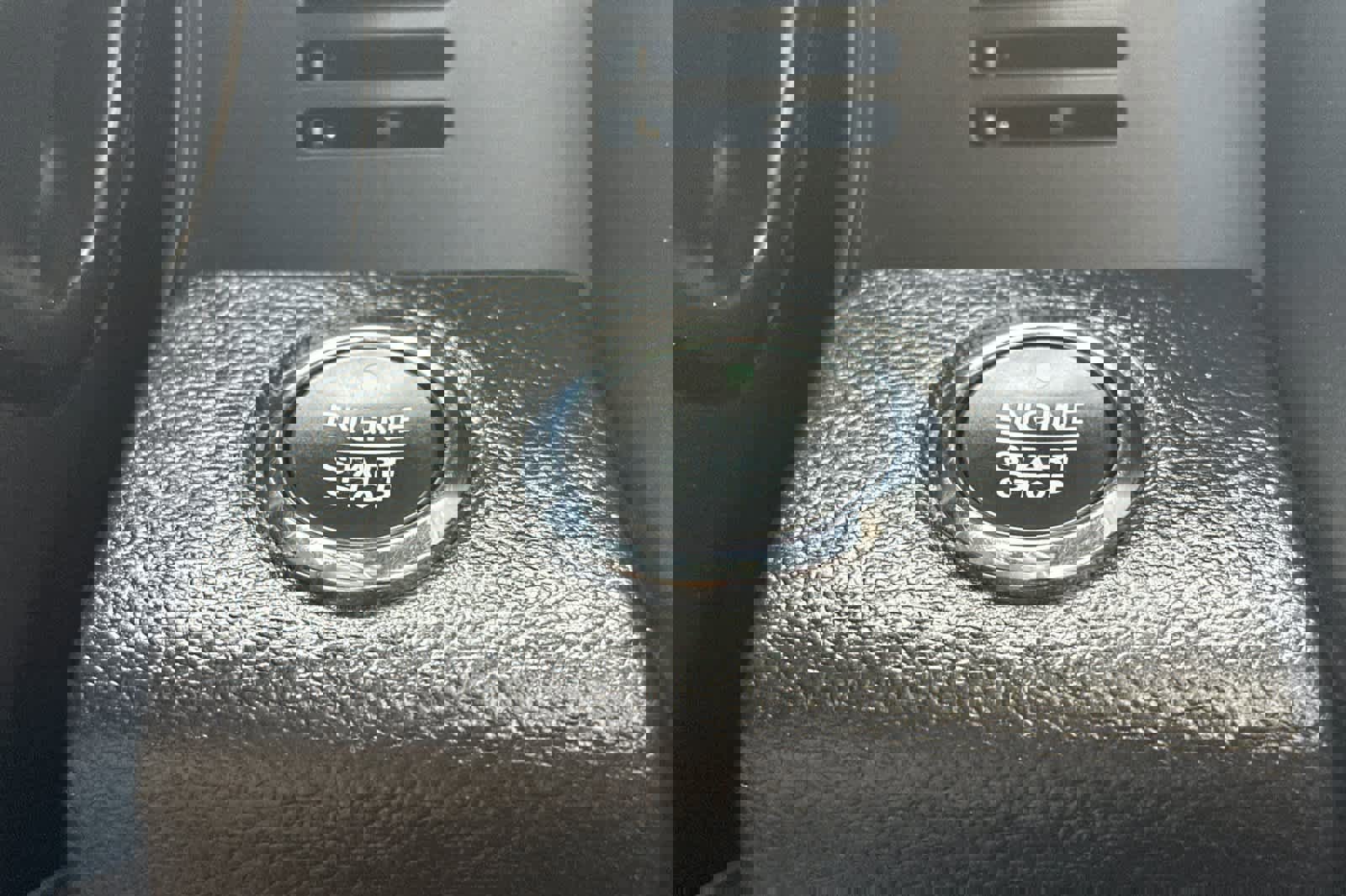 Certified 2021 Ford F250 Platinum image 21