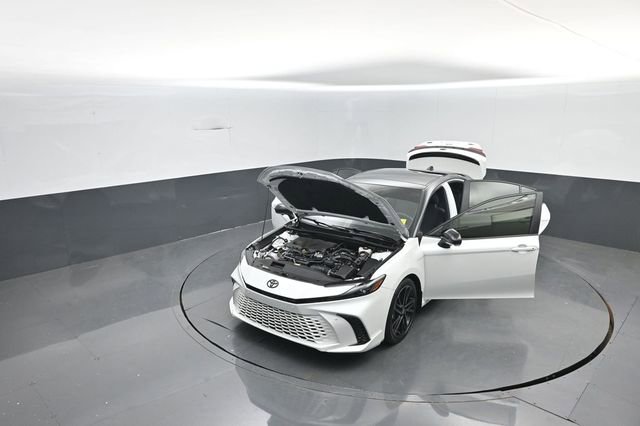 Used 2025 Toyota Camry XSE w/ Premium Plus Package image 42
