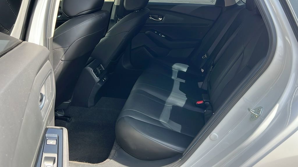 Used 2025 Honda Accord Touring image 13