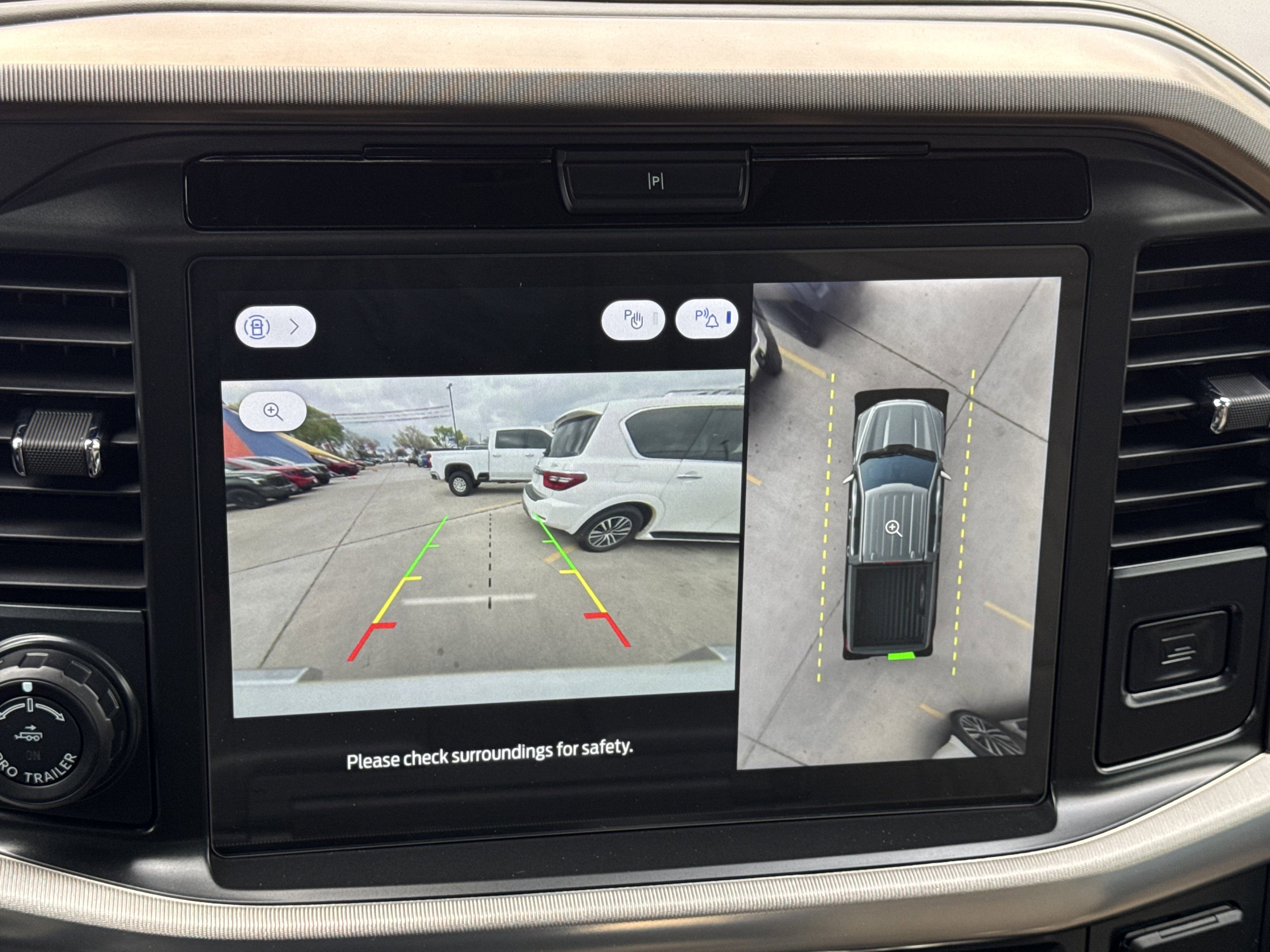 Certified 2025 Ford F150 Platinum w/ Equipment Group 703A Plus image 32