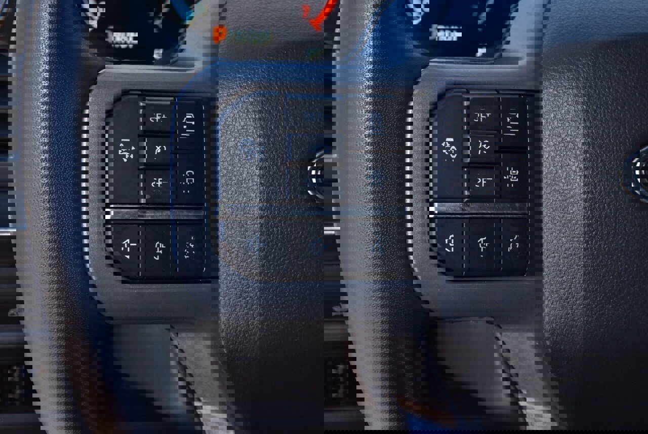 Certified 2023 Ford F150 Lariat w/ Equipment Group 502A High image 24