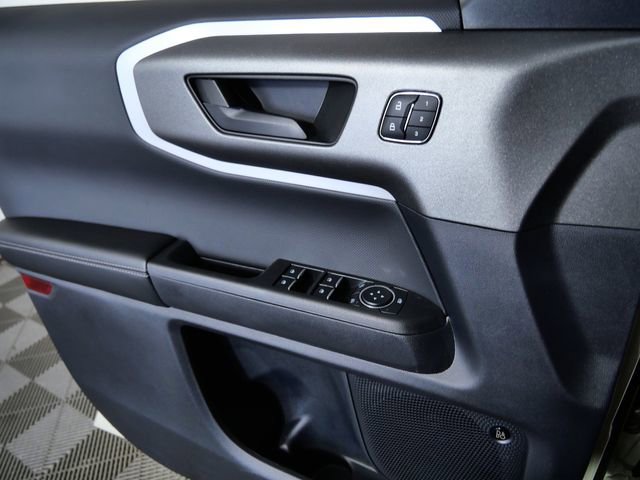 Certified 2025 Ford Bronco Sport Outer Banks w/ Outer Banks Tech Package+ AWD/4WD image 24