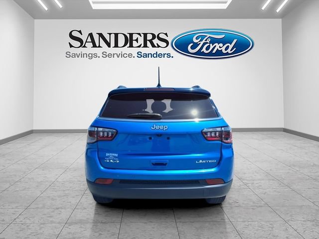 Used 2025 Jeep Compass Limited AWD/4WD image 3