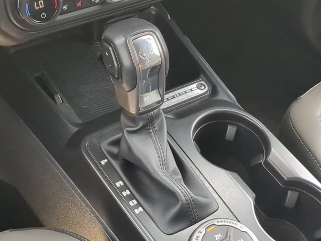 Certified 2025 Ford Bronco Outer Banks AWD/4WD image 27