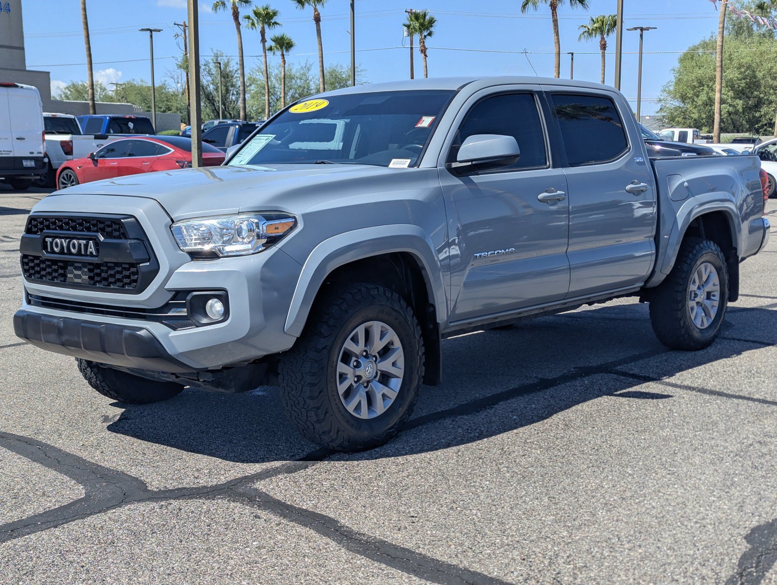 Used 2019 Toyota Tacoma SR5 RWD image 5