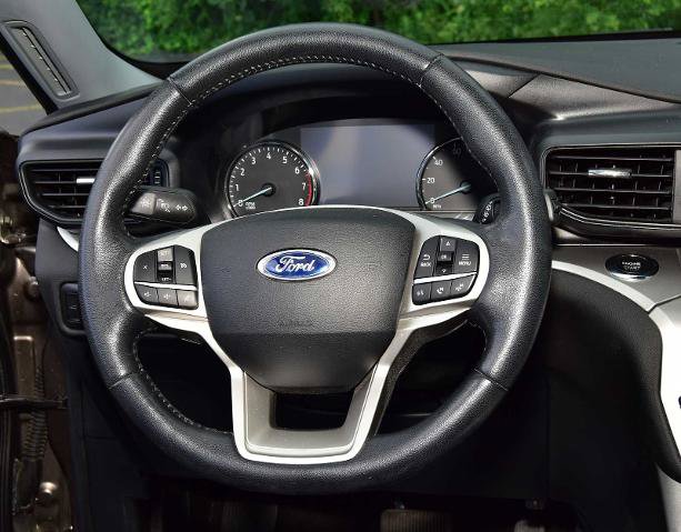 Certified 2021 Ford Explorer XLT AWD/4WD image 14