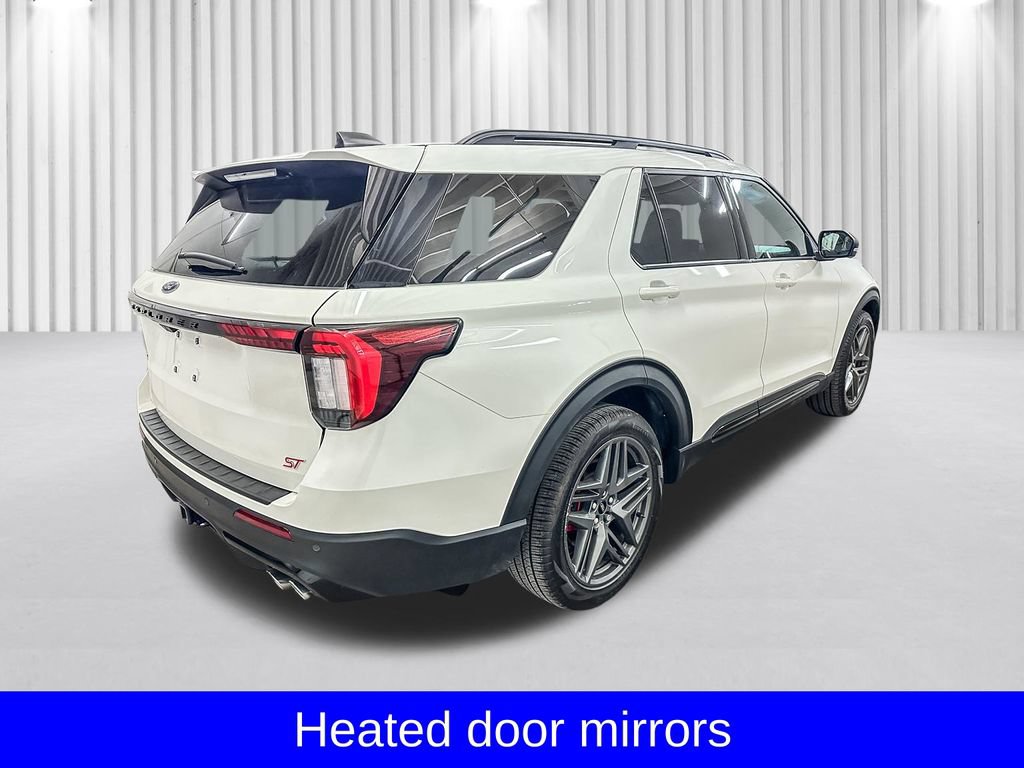 Certified 2025 Ford Explorer ST AWD/4WD image 7