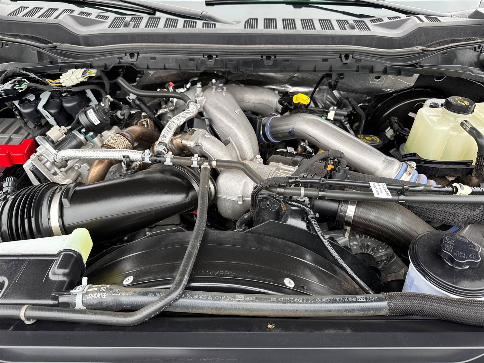 Certified 2024 Ford F350 Lariat AWD/4WD image 11