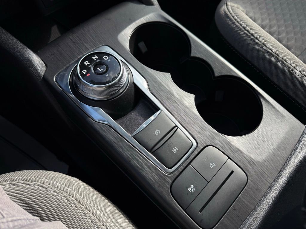 Certified 2022 Ford Escape SE w/ SE Sport Appearance Package image 23