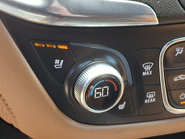 Used 2018 Chevrolet Equinox Premier AWD/4WD image 24