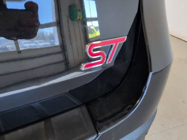 Certified 2020 Ford Explorer ST w/ ST Street Pack image 46