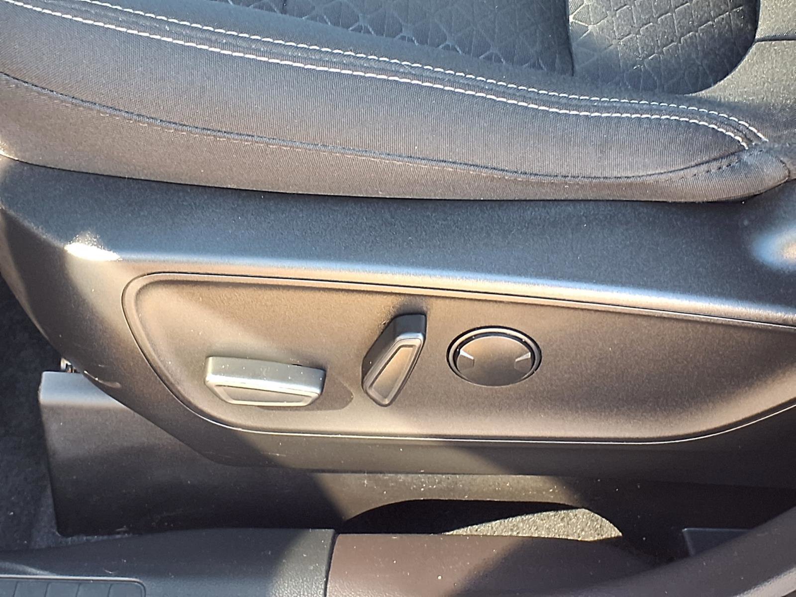 Certified 2023 Ford Escape Active image 7