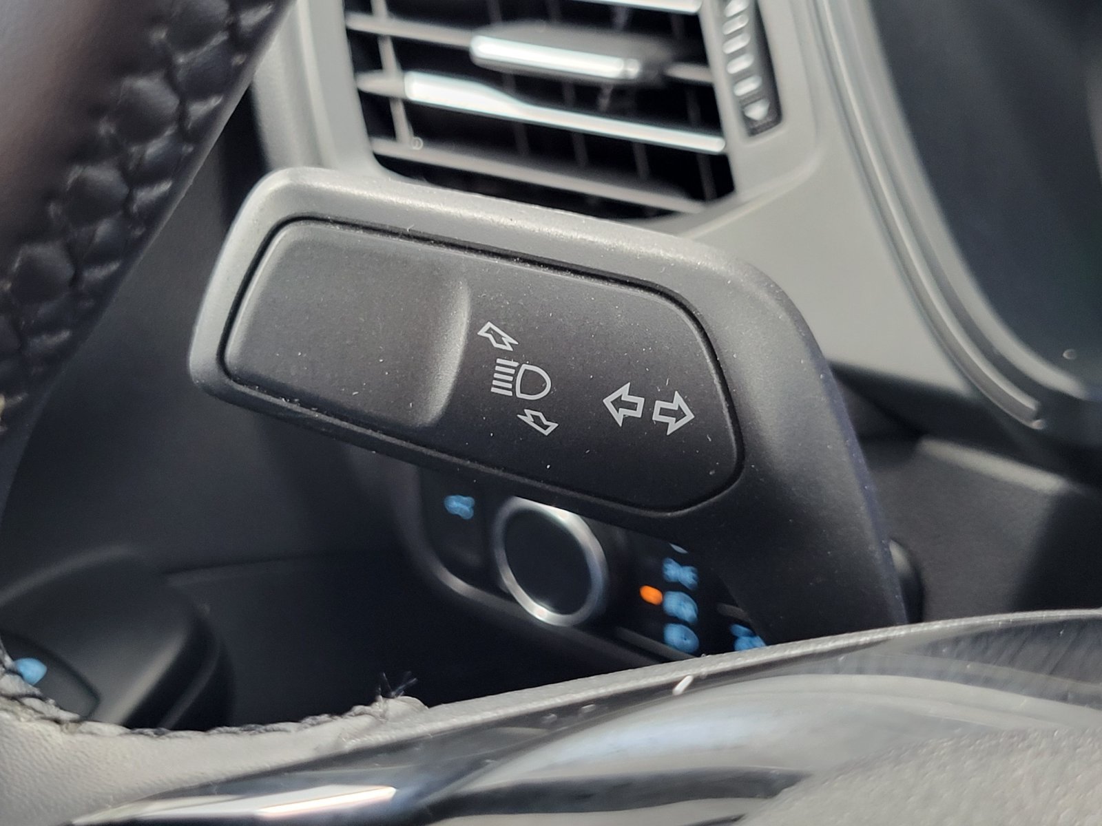 Certified 2024 Ford Escape Active AWD/4WD image 16