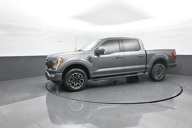 Certified 2022 Ford F150 XLT w/ Equipment Group 302A High image 4