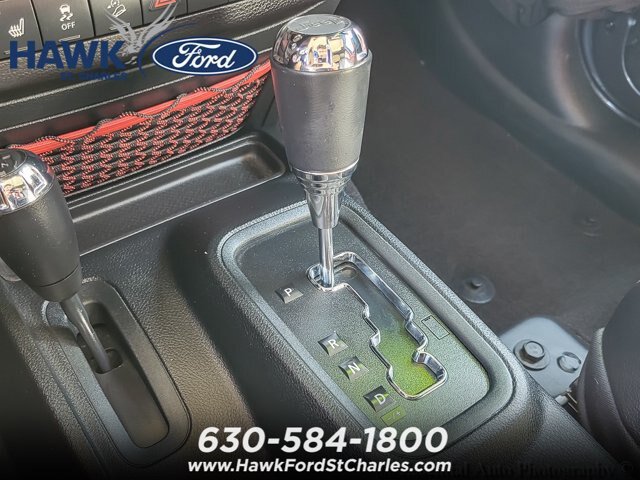 Used 2018 Jeep Wrangler Unlimited Rubicon AWD/4WD image 15