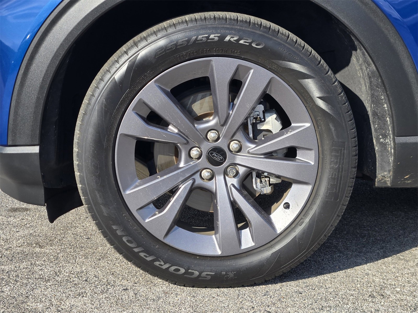 Certified 2022 Ford Explorer XLT w/ Equipment Group 202A image 10