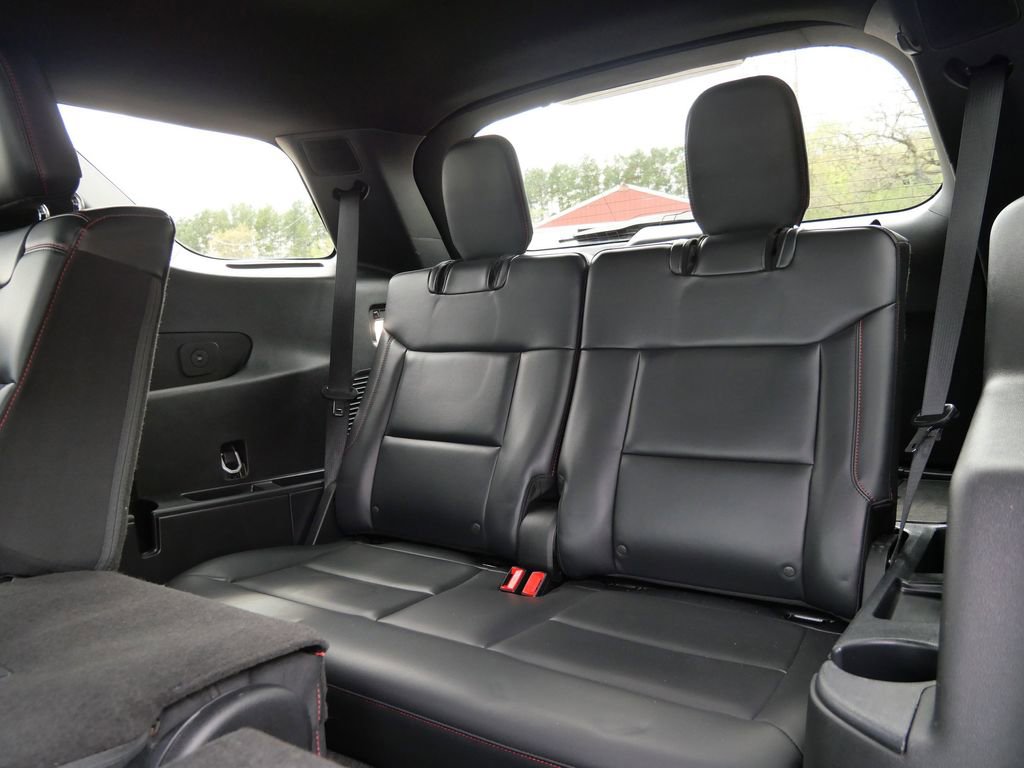 Certified 2025 Ford Explorer ST-Line w/ ST-Line Street Pack AWD/4WD image 14
