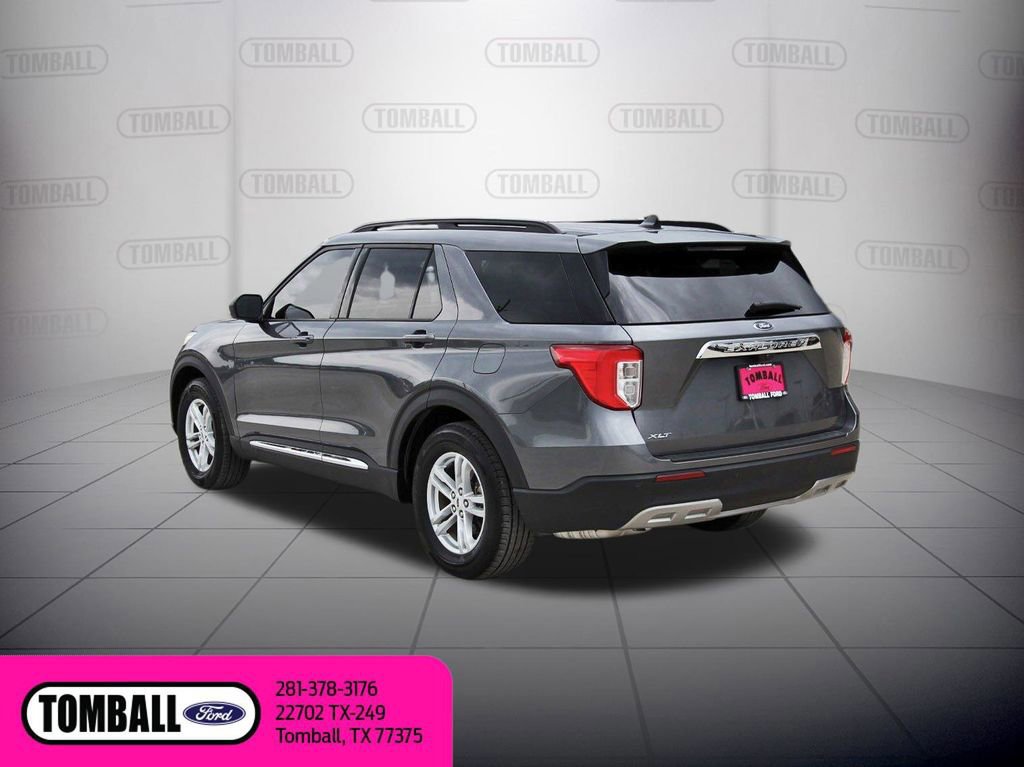 Certified 2023 Ford Explorer XLT w/ Equipment Group 202A RWD image 3