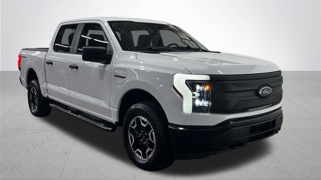 Certified 2022 Ford F150 Lightning Pro AWD/4WD image 7