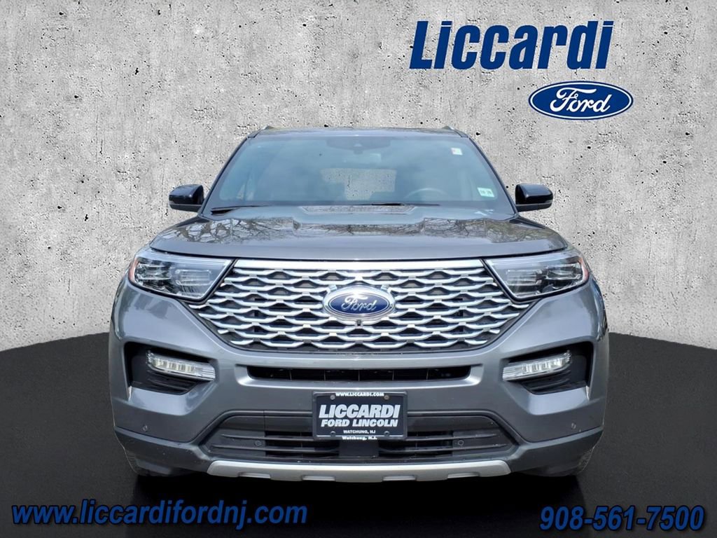 Certified 2023 Ford Explorer Platinum w/ Technology Package AWD/4WD image 2