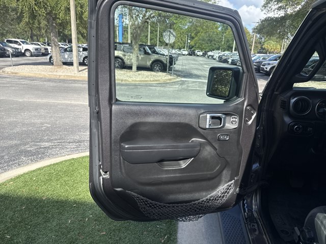 Used 2023 Jeep Wrangler Sport AWD/4WD image 13