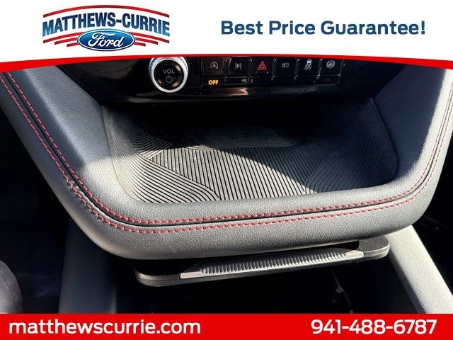 Certified 2025 Ford Explorer ST-Line w/ ST-Line Street Pack image 21