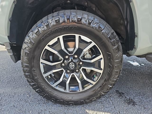 Used 2023 Toyota Tacoma TRD Sport w/ Advanced Technology Package AWD/4WD image 35