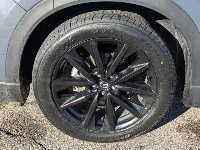 Used 2023 MAZDA CX-9 Carbon Edition image 14