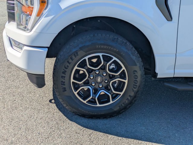 Certified 2022 Ford F150 XLT w/ Equipment Group 302A High image 11