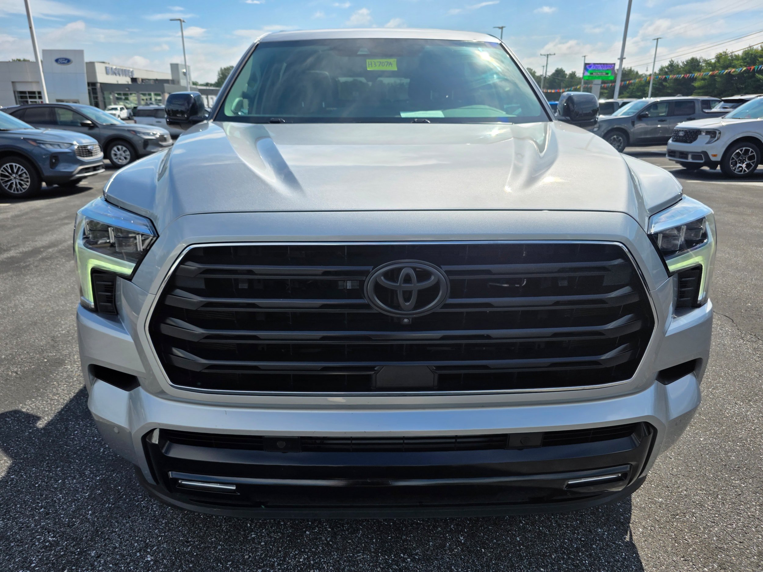 Used 2024 Toyota Sequoia Limited w/ TRD Off-Road Package AWD/4WD image 8