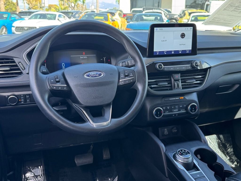 Certified 2025 Ford Escape Active image 28