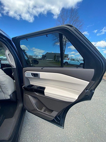 Certified 2023 Ford Explorer Platinum w/ Technology Package AWD/4WD image 31