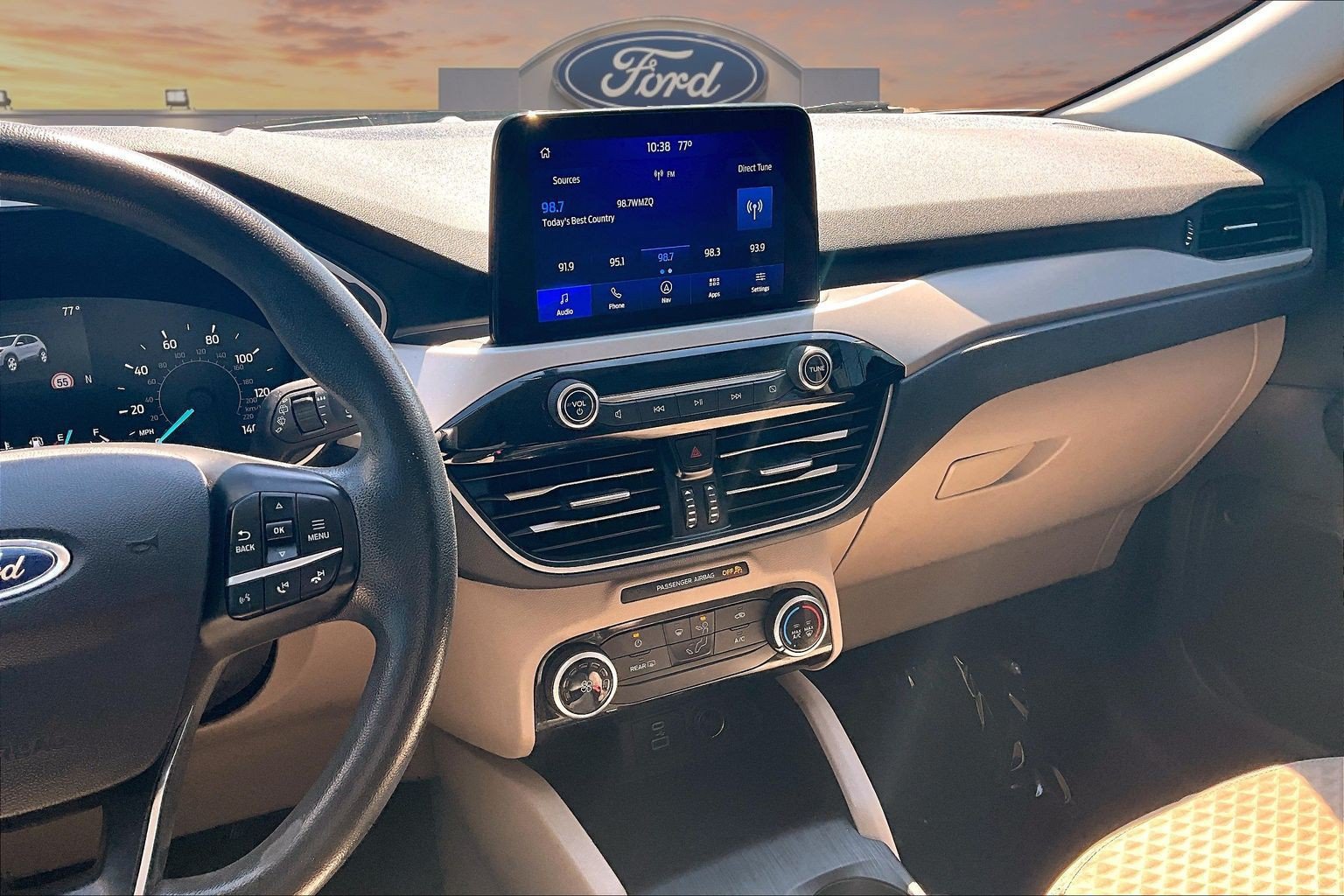 Certified 2021 Ford Escape SE FWD image 6