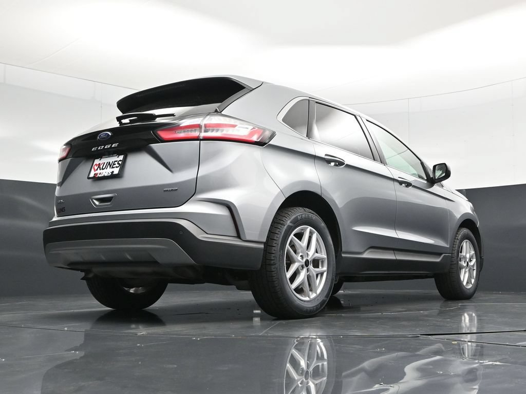 Certified 2024 Ford Edge SEL AWD/4WD image 42