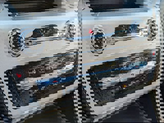 Certified 2022 Ford Explorer XLT w/ Equipment Group 202A image 16