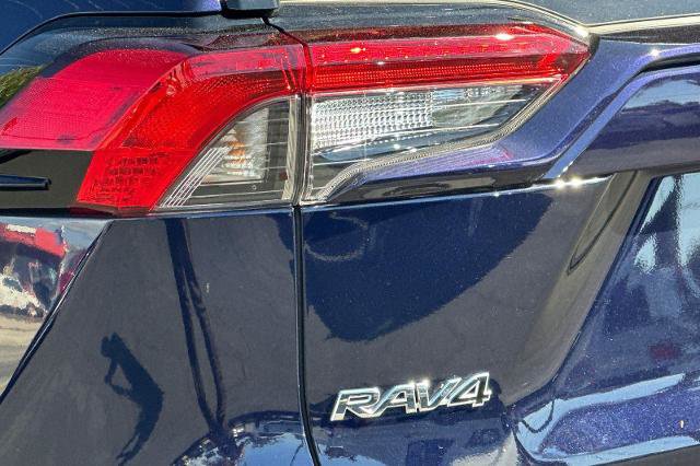 Used 2024 Toyota RAV4 XLE Premium image 34