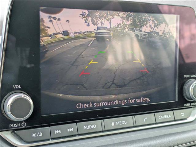 Used 2023 Nissan Rogue S FWD image 10
