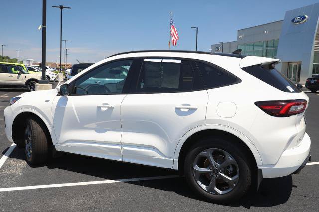 Certified 2023 Ford Escape ST-Line Select w/ Tech Pack #1 AWD/4WD image 17
