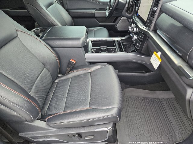 Certified 2024 Ford F250 Lariat w/ Lariat Ultimate Package AWD/4WD image 13
