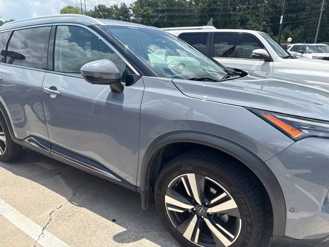 Used 2023 Nissan Rogue SL w/ SL Premium Package FWD image 10