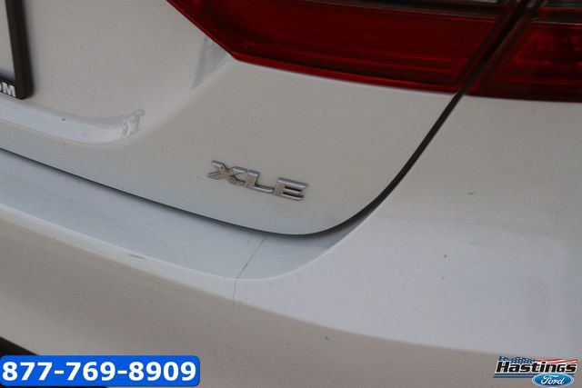 Used 2023 Toyota Camry XLE FWD image 8