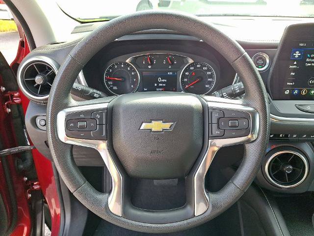 Used 2025 Chevrolet Blazer LT AWD/4WD image 18