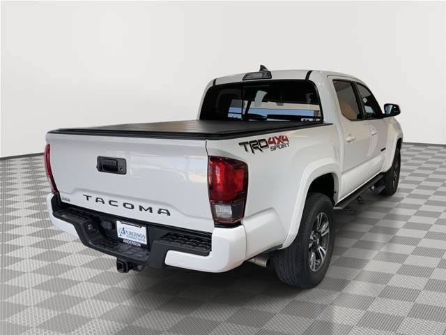 Used 2019 Toyota Tacoma TRD Sport AWD/4WD image 7
