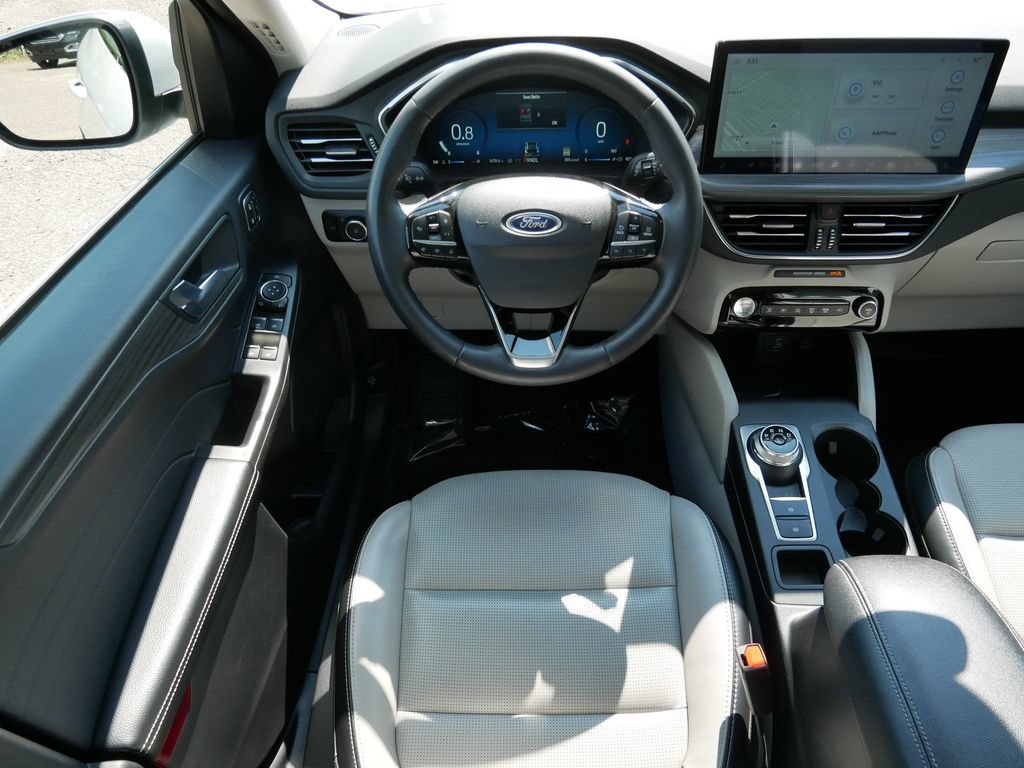 Certified 2023 Ford Escape Platinum AWD/4WD image 12