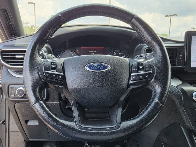 Certified 2020 Ford Explorer XLT w/ Equipment Group 202A RWD image 24
