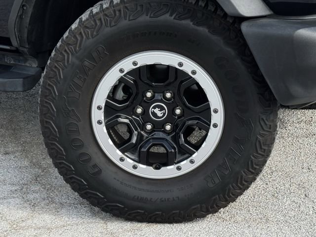 Certified 2021 Ford Bronco Outer Banks w/ Sasquatch Package AWD/4WD image 32